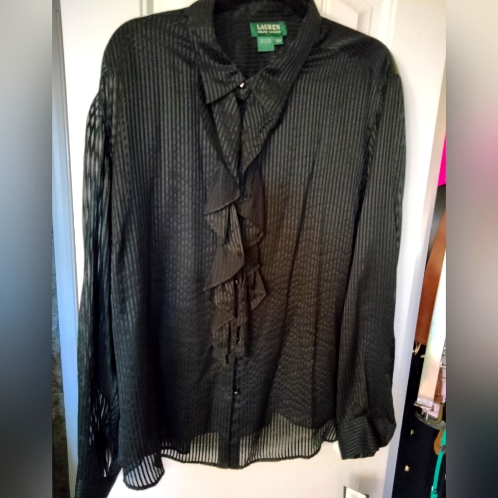 Ralph Lauren 100% Silk Black Ruffled Long Sleeve Blouse